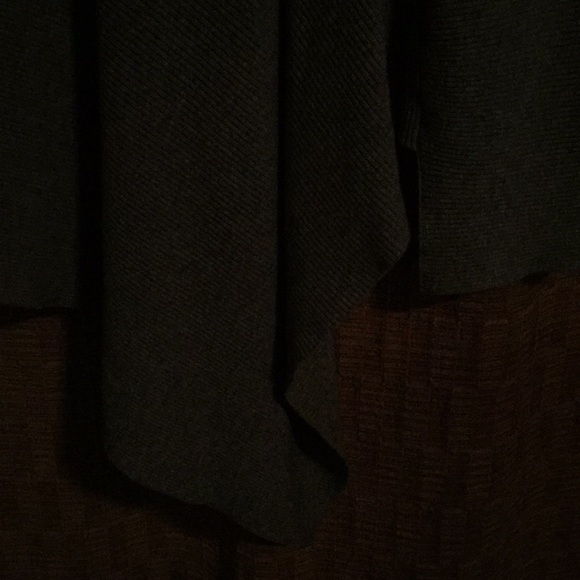 Tunic - Picture 5 of 5